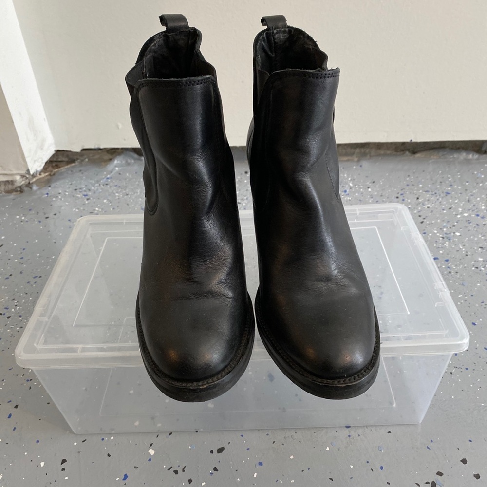 Top shop black ankle boots size 6